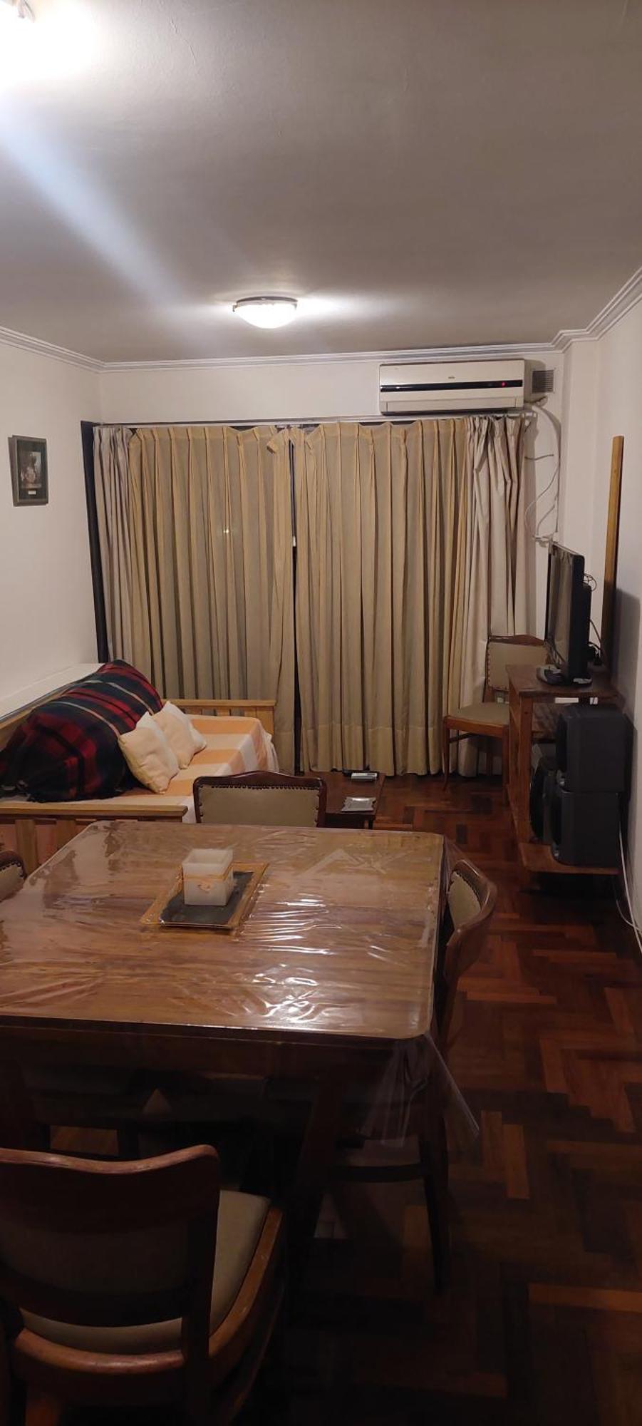 Star Olmos Apartment
